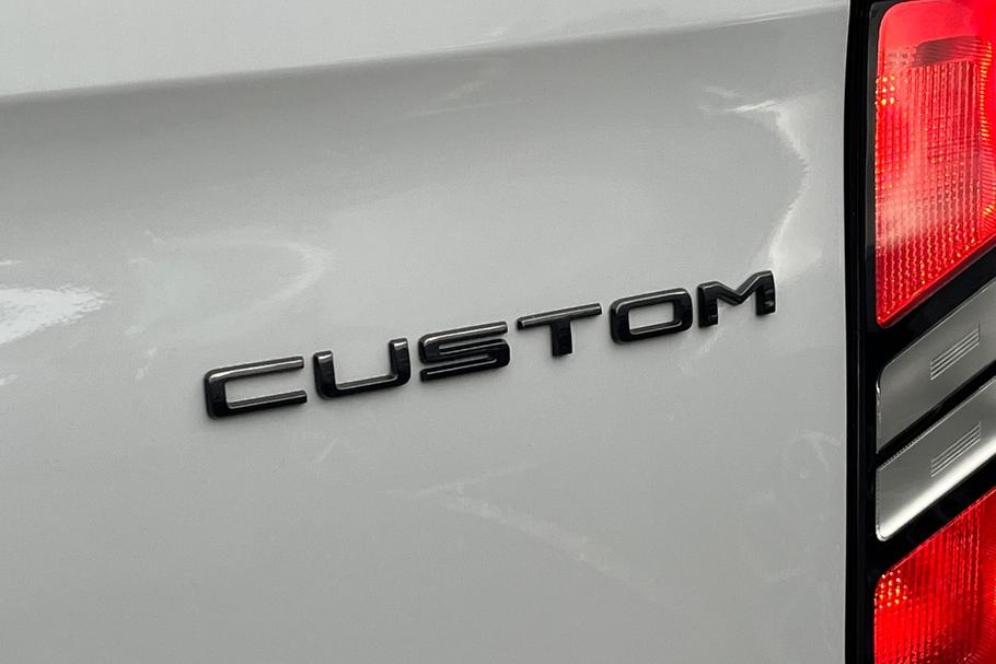 Used Ford TRANSIT CUSTOM WV25RMO 19