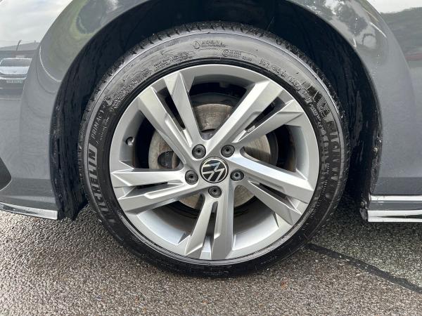 Volkswagen Golf Photo autoimg-6830990f31ff15f79b455b2688345a373e633362.jpg