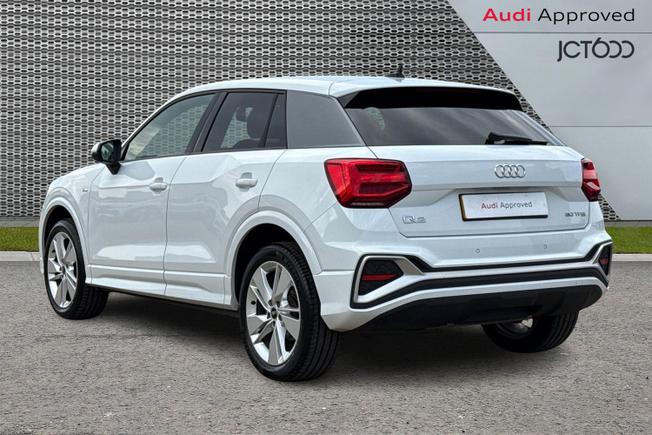 AUDI Q2 Photo 3