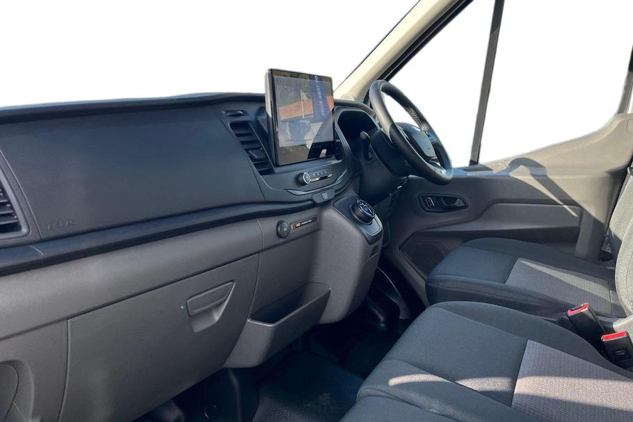 Used Ford E-TRANSIT 4