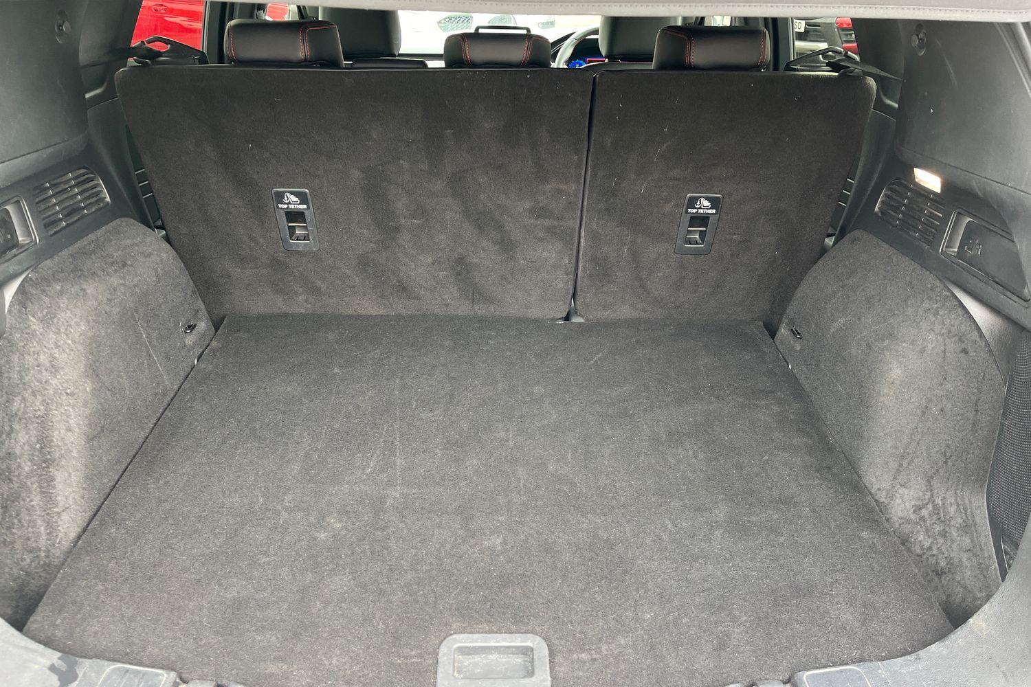 Ford KUGA Photo 20