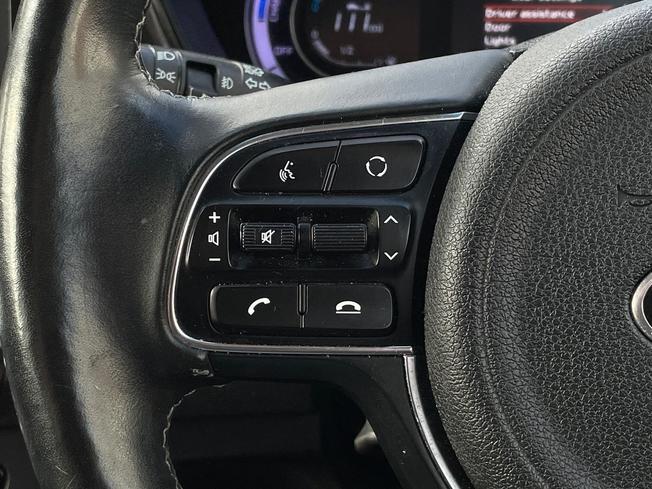 KIA Niro Photo 16