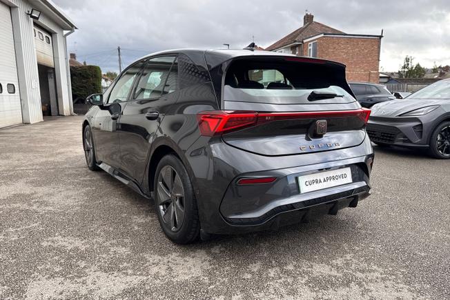 CUPRA Born Photo 23