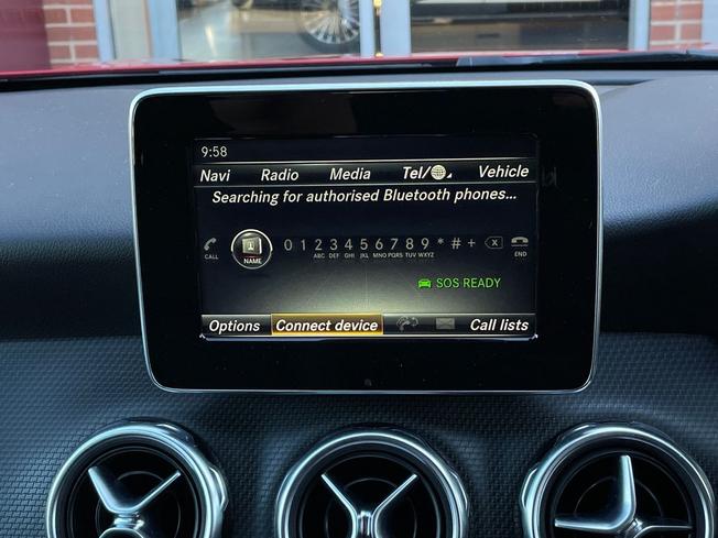 MERCEDES-BENZ GLA Photo 49
