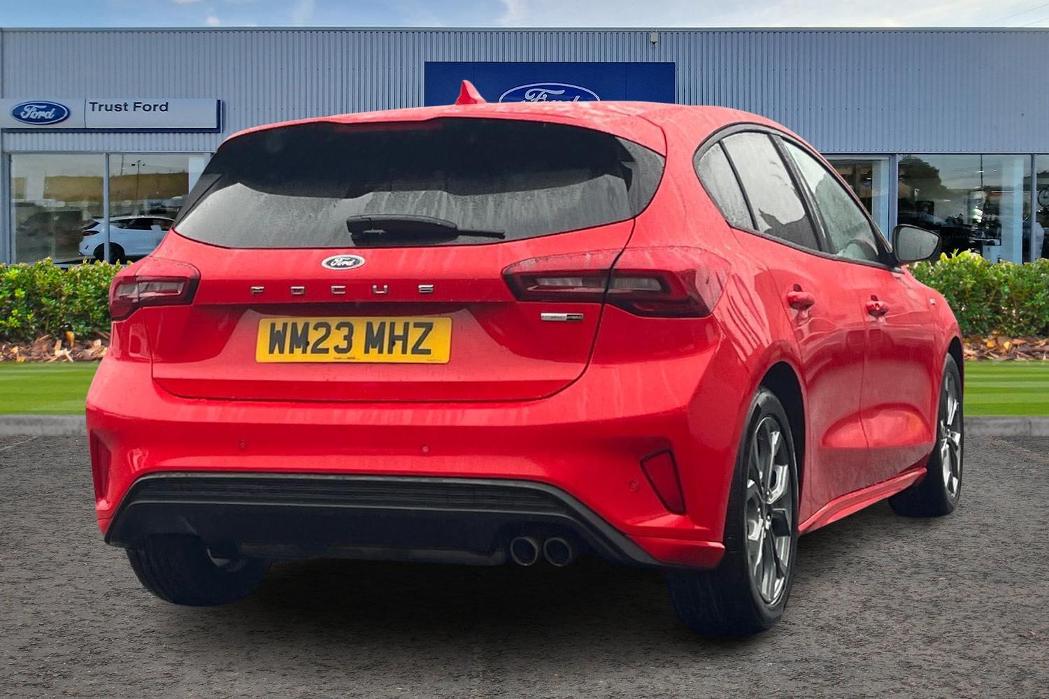 Ford FOCUS Photo 3