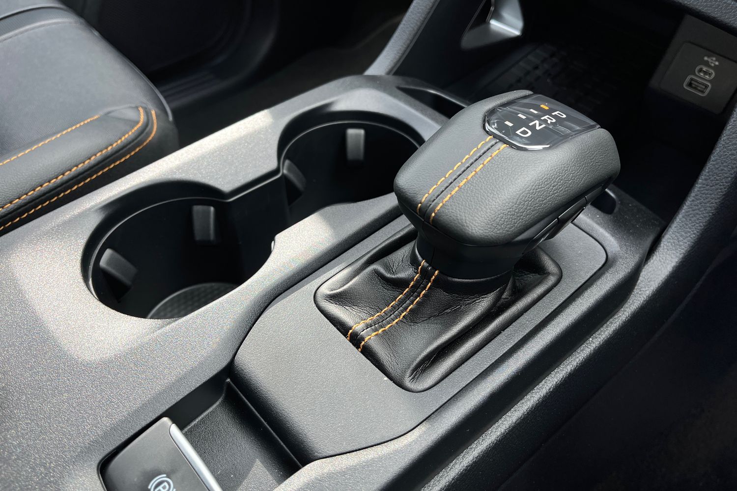 Ford RANGER Photo 38