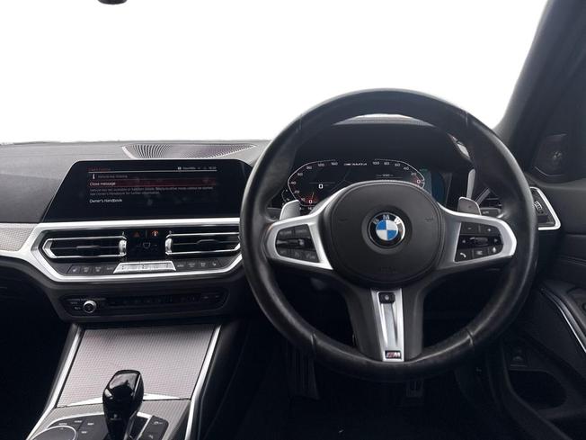 BMW 3 Series Photo 11