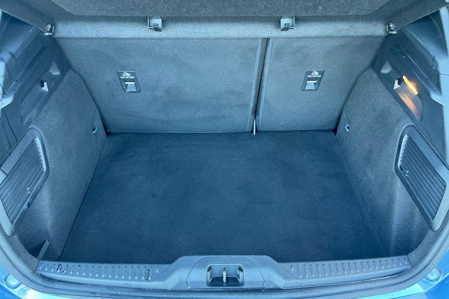 Ford FOCUS Photo autoimg-68457ba814a3a55f84761f1c5d8732911dba873b.jpg