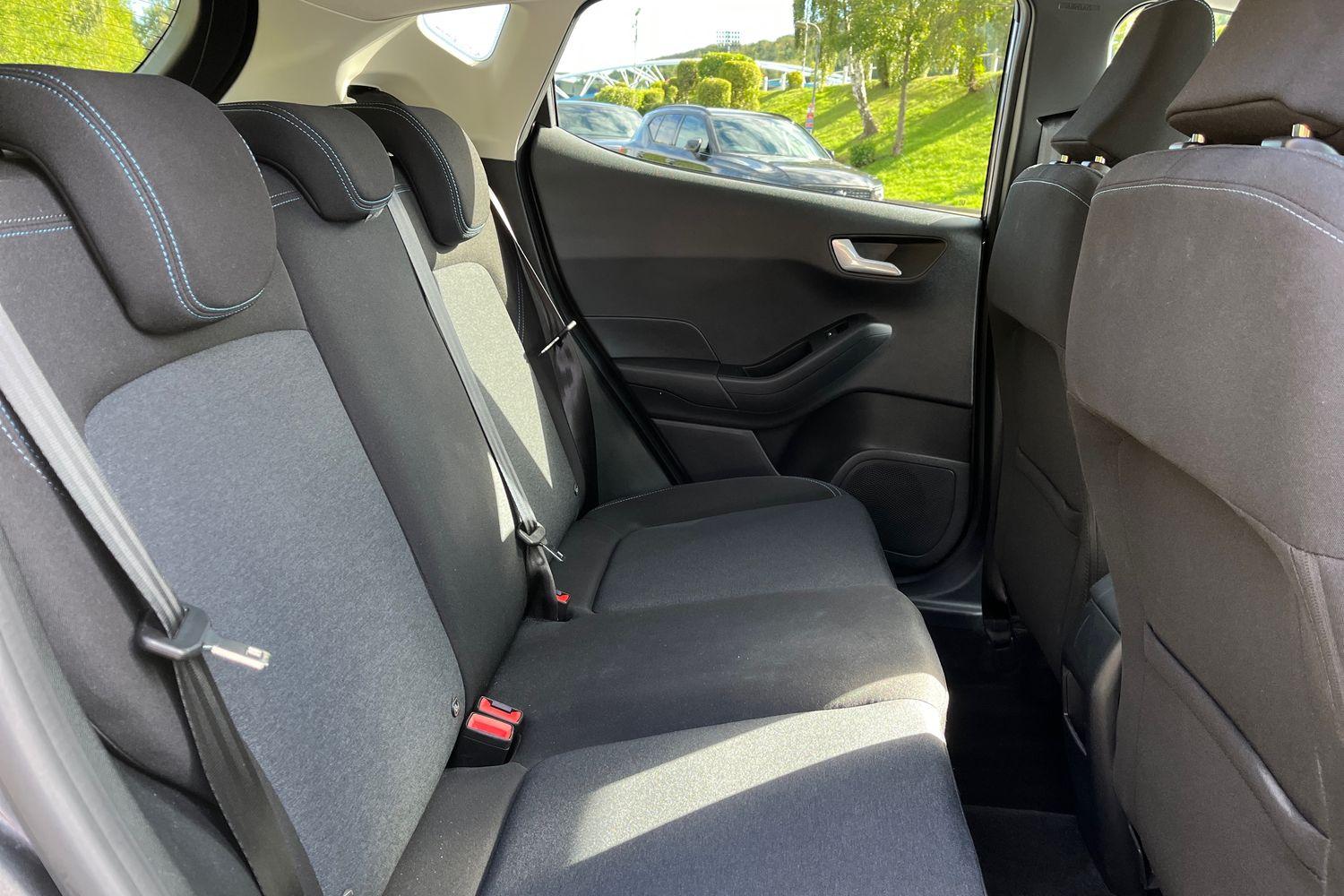 Ford Fiesta Photo 36