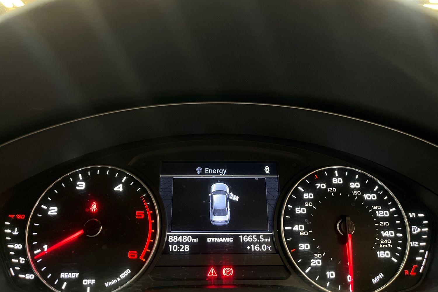 Audi A4 Photo 12