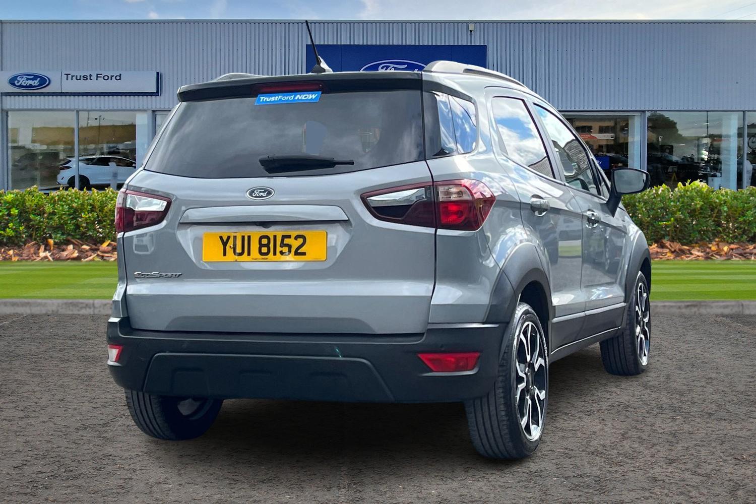 Ford ECOSPORT Photo 3