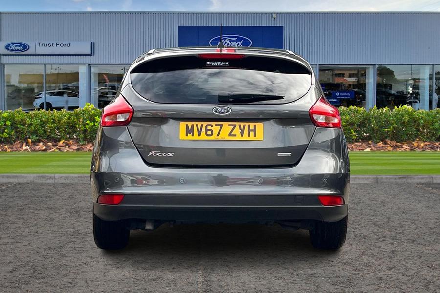 Ford FOCUS Photo autoimg-68498bbae43dd210229e67882e4f70006e4dc05b.jpg