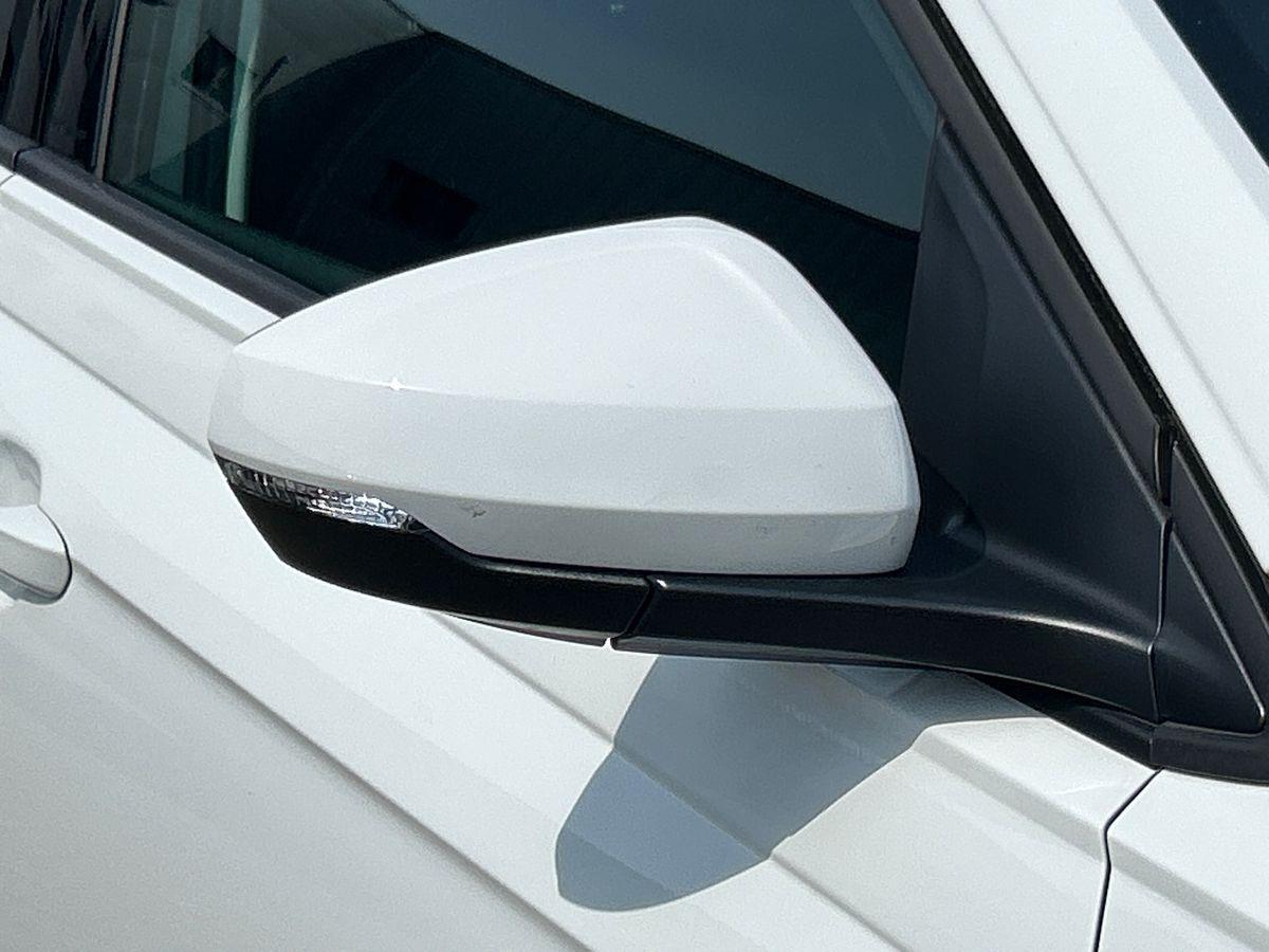 Volkswagen Polo Photo autoimg-684f5b36711e5999654bc63653ffce78229c4470.jpg