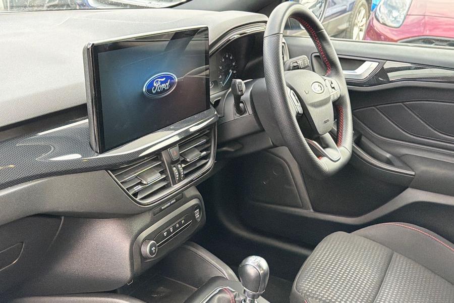 Ford FOCUS Photo autoimg-685327f1d8de2ebf56e2f65fe90a49e38789b58c.jpg