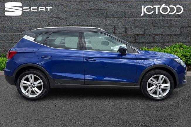 SEAT Arona Photo 4