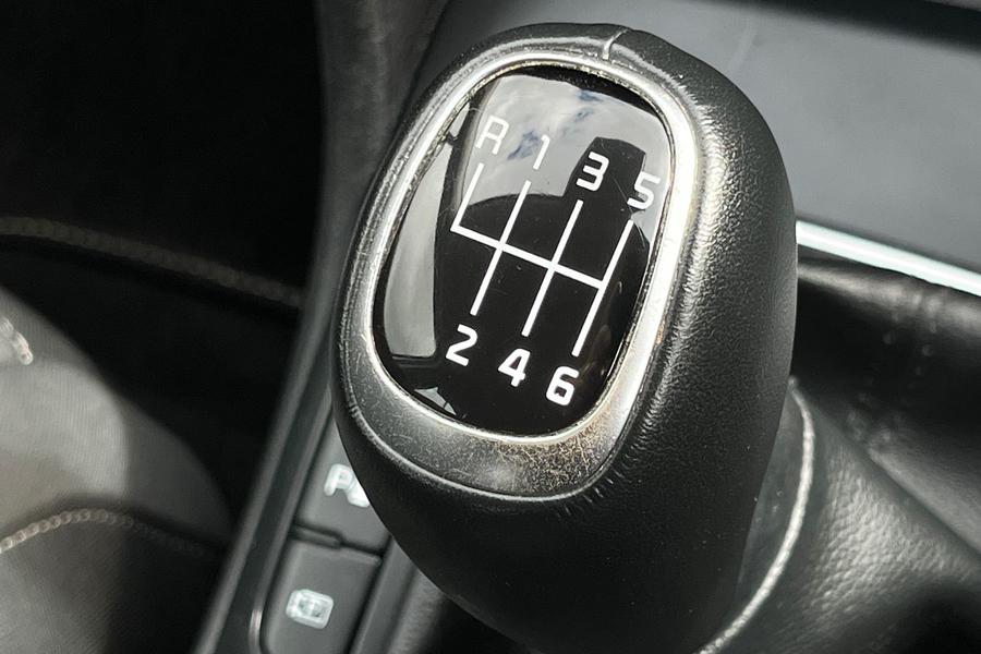 Kia SPORTAGE Photo autoimg-6855c6d2c7d68948f1c599f30da43631dbc28fa2.jpg