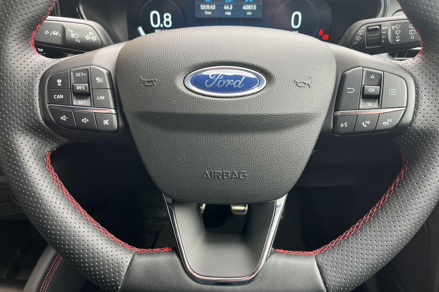 Ford Focus Photo 11