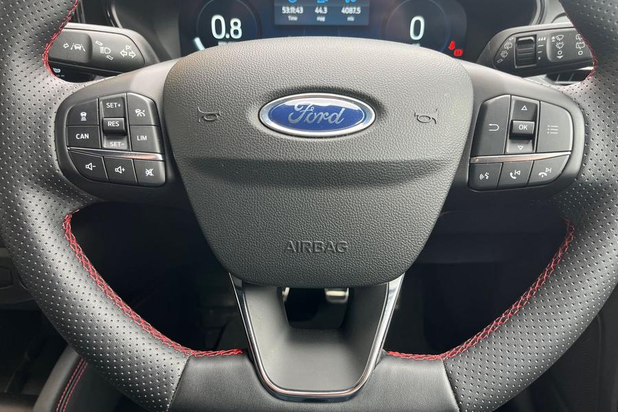Ford Focus Photo autoimg-685718594387c2ce81cd6c6bac03b635c5d83f83.jpg