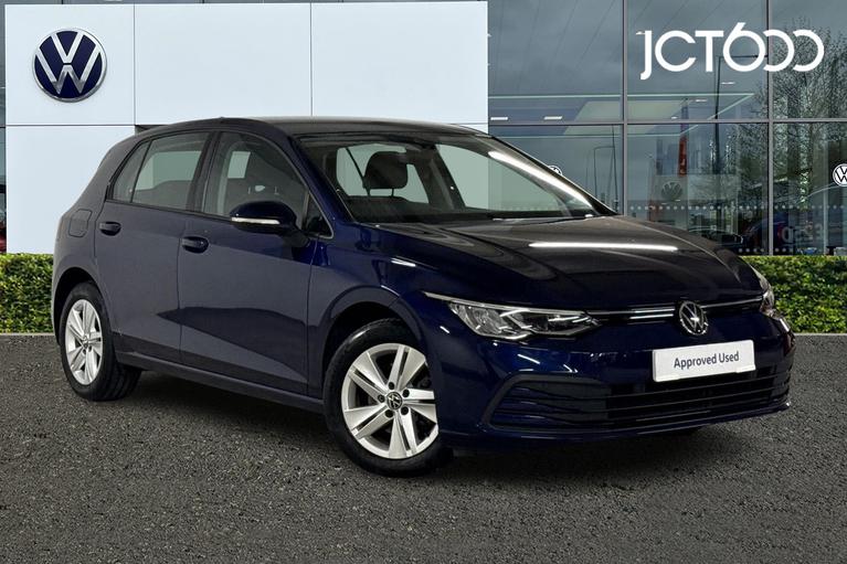 Used 2022 VOLKSWAGEN Golf 1.5 TSI Life Hatchback 5dr Petrol Manual Euro 6 (s/s) (150 ps) Blue at JCT600