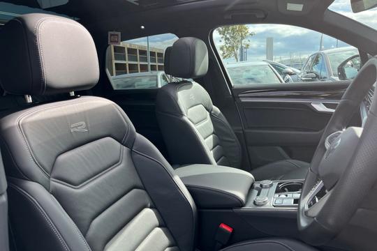 Volkswagen Touareg Photo autoimg-68586d8d11aae1bd13958838141a7d2b81f38b5d.jpg