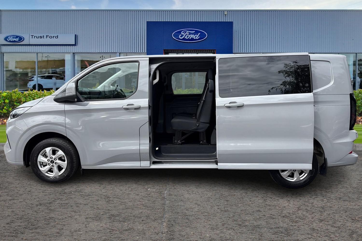 Ford TRANSIT CUSTOM Photo 4