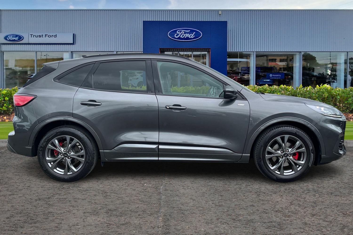 Ford Kuga Photo 2