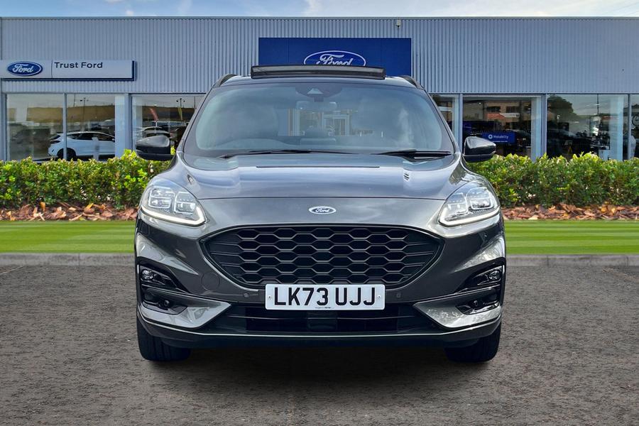 Ford Kuga Photo autoimg-685c75e0175f7e55e0520fbb562a84d9551916e9.jpg