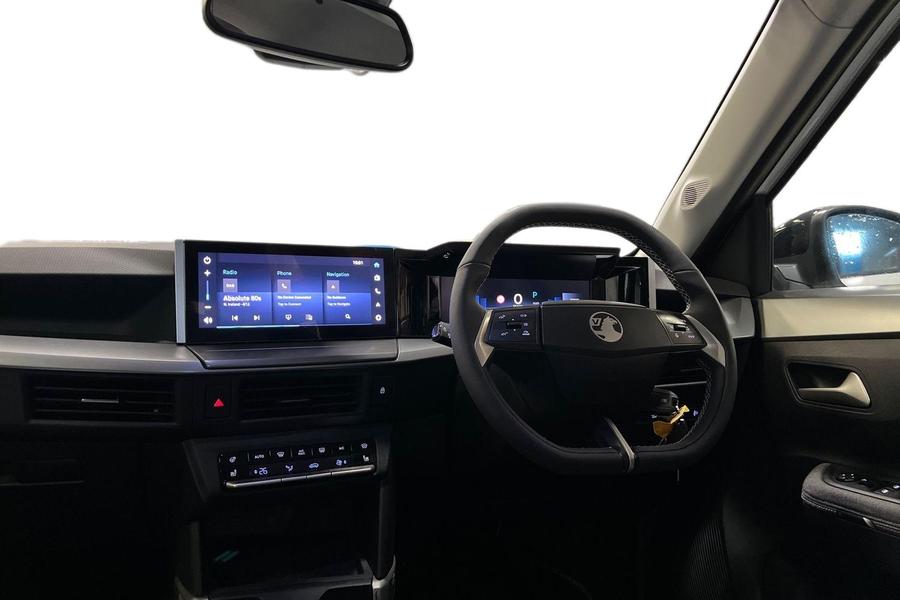 Vauxhall FRONTERA Photo autoimg-685e4fde34024608a88ddab270c5f51c664c8ad0.jpg