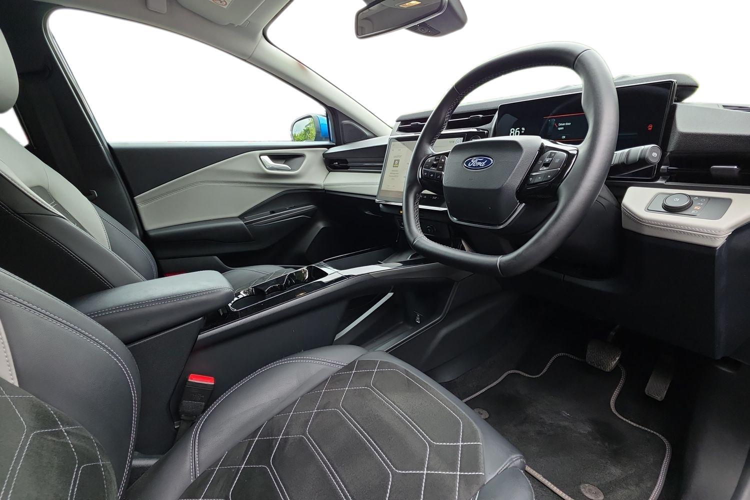 Ford Puma Gen-E Photo 13