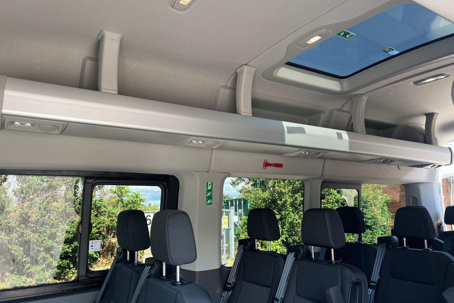 Ford TRANSIT Photo 3
