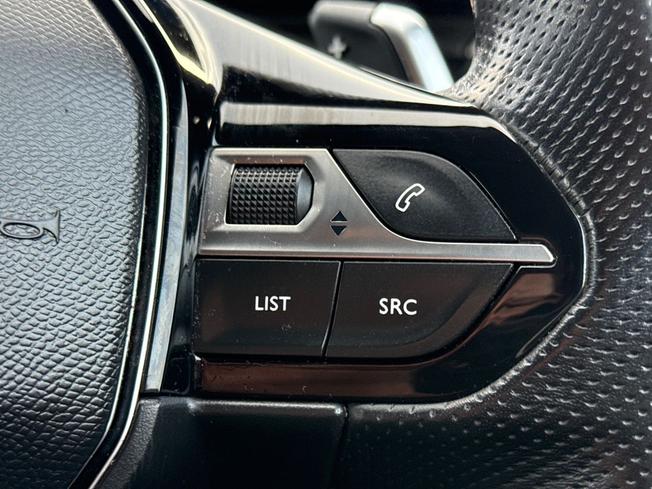 PEUGEOT 508 Photo 17