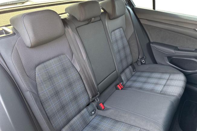 Volkswagen Golf Photo 9