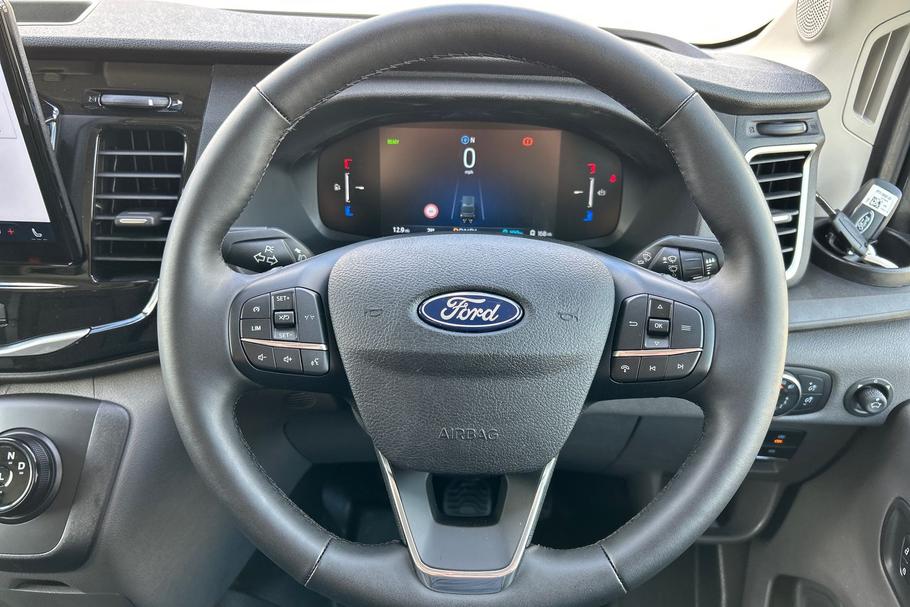 Used Ford E-TRANSIT PY25OXD 20