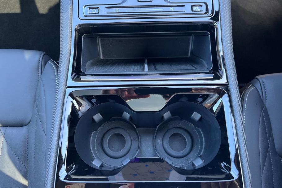 Used Ford Explorer 33