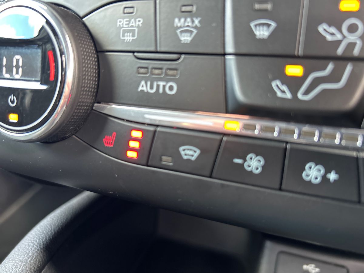Ford Focus Photo 19