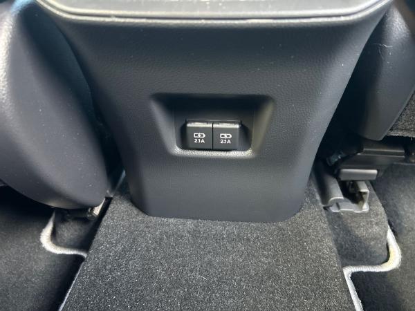 Toyota RAV4 Photo autoimg-686ed074eed8cb3994c27f3fa8c48ba9fac2aac3.jpg