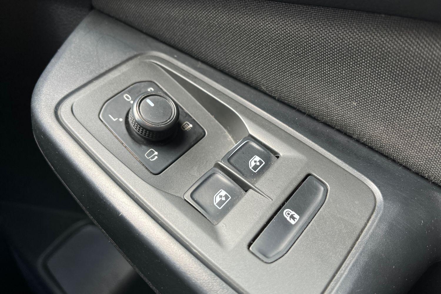 Ford Grand Tourneo Connect Photo 15
