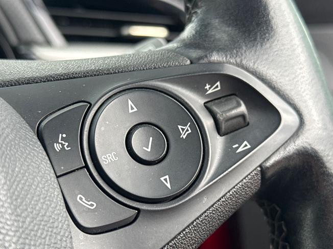 VAUXHALL Corsa Photo 17