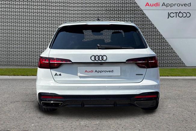 Audi A4 Avant Photo 7
