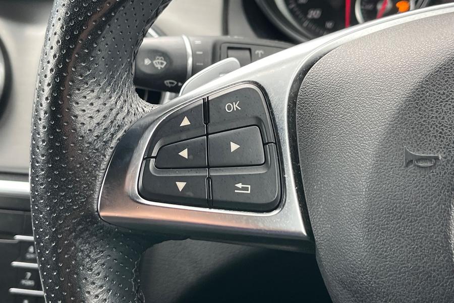 Mercedes-Benz CLA Photo autoimg-687a9aa1f61675a9c03d120ae9bd2b7be8ec6be2.jpg