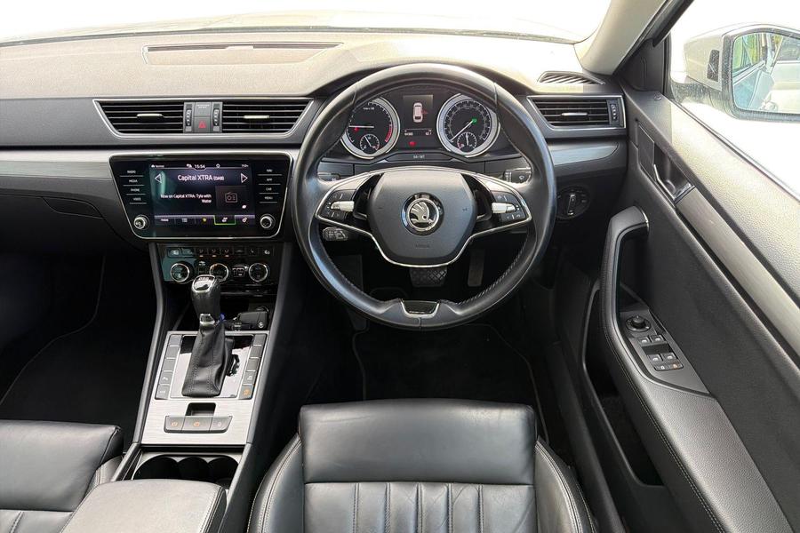 Skoda Superb Photo autoimg-68825033fa0119cdc9b51fe25c10d71f80d7c6d4.jpg