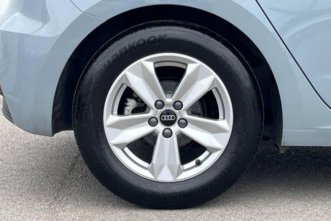 AUDI A1 Photo 5