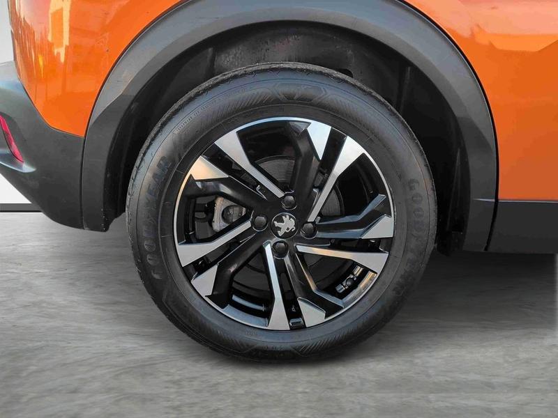 Used Peugeot E-2008 YD22ORO 9