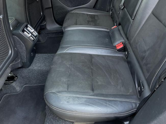 VOLVO Xc40 Photo 33