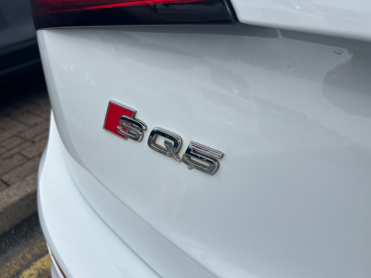 Audi SQ5 Photo 17