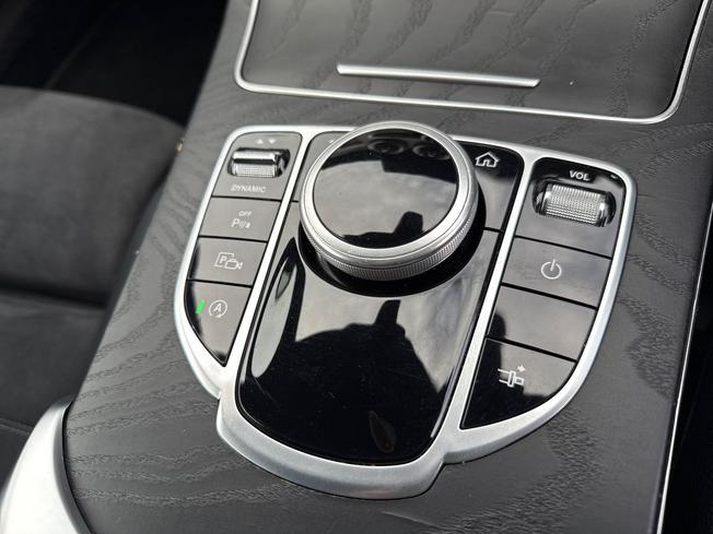 MERCEDES-BENZ C Class Photo 35