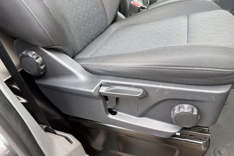 Used Ford TRANSIT CUSTOM WR24EFS 23