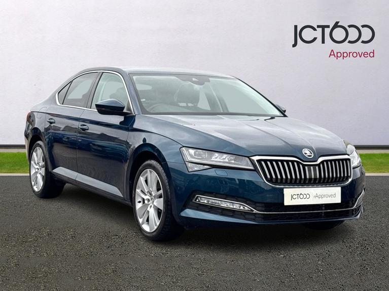 Used 2022 ŠKODA Superb 1.5 TSI ACT SE L Hatchback 5dr Petrol Manual Euro 6 (s/s) (150 ps) Blue at JCT600