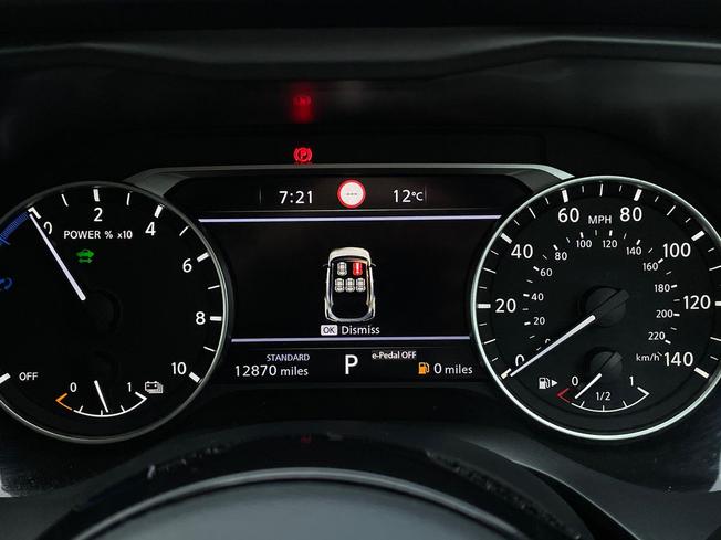 NISSAN Qashqai Photo 15