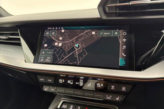 Audi S3 Photo 15
